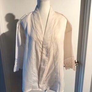 Vintage 1950s white lace over blouse